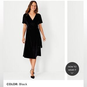 Ann Taylor Velvet Wrap Dress in Black (Size 0)